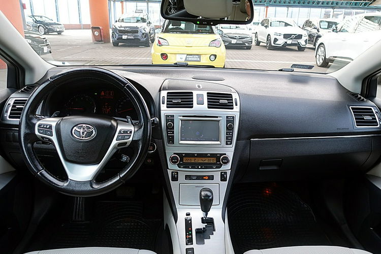 Toyota Avensis MAX OPCJA Automat+SZKLANY DACH+Skóra+NAavi+Led GWARANCJA Krajowy F23% 4x2 zdjęcie 12