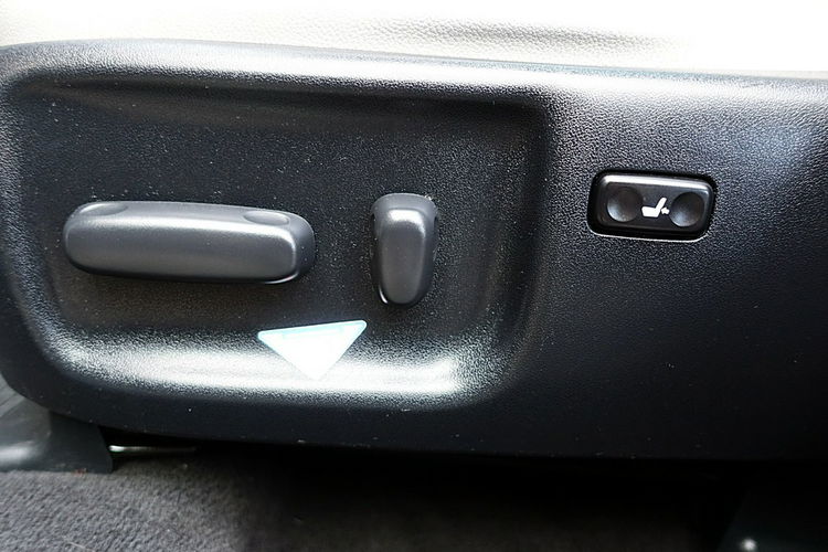 Toyota Avensis MAX OPCJA Automat+SZKLANY DACH+Skóra+NAavi+Led GWARANCJA Krajowy F23% 4x2 zdjęcie 17