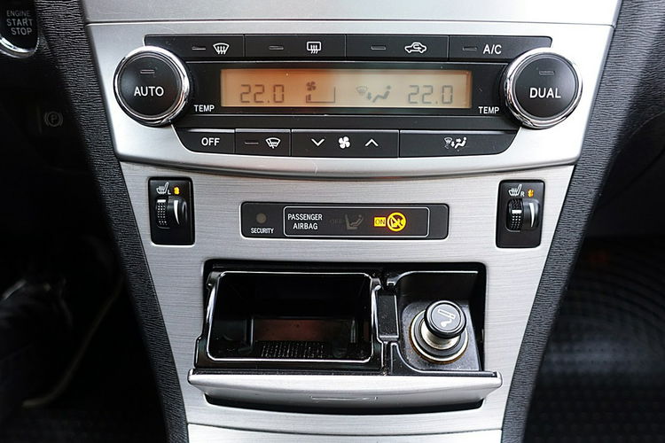 Toyota Avensis MAX OPCJA Automat+SZKLANY DACH+Skóra+NAavi+Led GWARANCJA Krajowy F23% 4x2 zdjęcie 20
