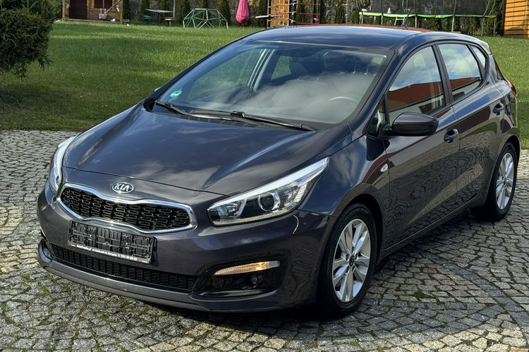 Kia Cee'd 1.4 Benz 101KM z Niemiec - Nawigacja LIFTOWY 2017r Przebieg: 84.000km zdjęcie 5