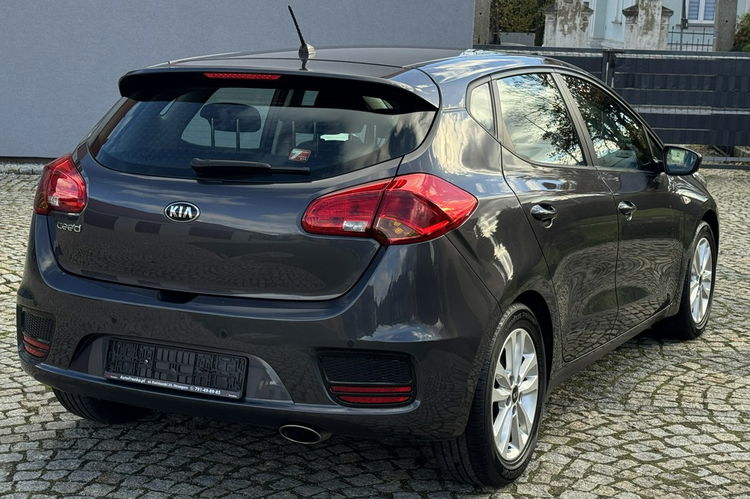 Kia Cee'd 1.4 Benz 101KM z Niemiec - Nawigacja LIFTOWY 2017r Przebieg: 84.000km zdjęcie 8