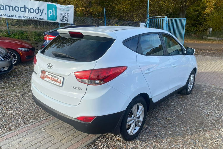 Hyundai ix35 2.0i 163KM pół skóry xenon klimatronik bezwypadkowy 1.r.gw zdjęcie 11