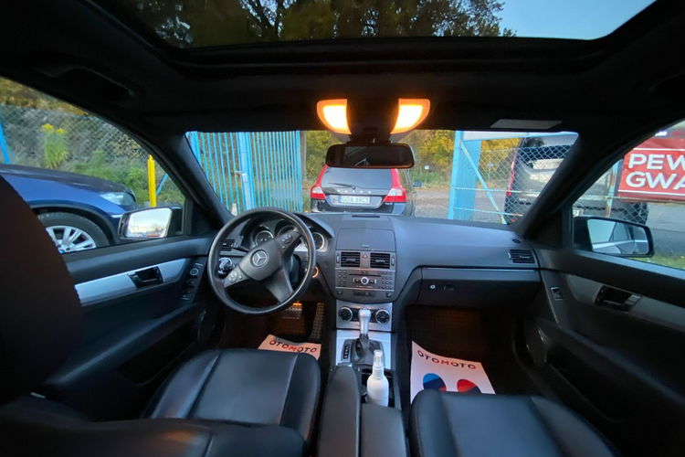 Mercedes C 250 4-Matic Automat nabi skóry kamera panorama bi xenon zamiana 1.r.gwaran zdjęcie 27