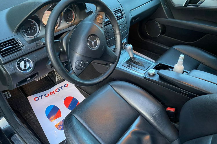 Mercedes C 250 4-Matic Automat nabi skóry kamera panorama bi xenon zamiana 1.r.gwaran zdjęcie 34