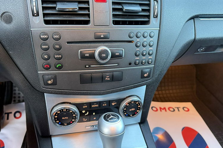 Mercedes C 250 4-Matic Automat nabi skóry kamera panorama bi xenon zamiana 1.r.gwaran zdjęcie 40