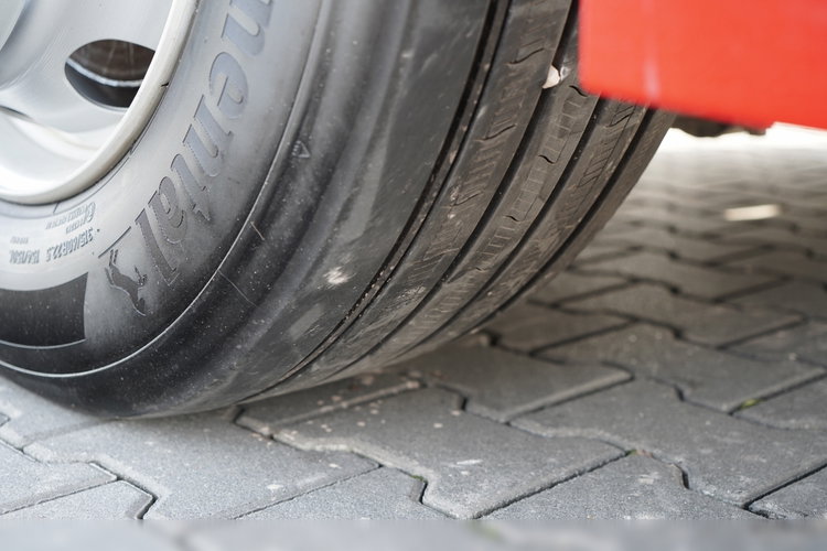 Volvo FH 460 / SOLÓWKA /  6X2 / I-SAVE / KLIMA POSTOJOWA   / OŚ PODNOSZONA SKRĘTNA / WIELTON zdjęcie 14