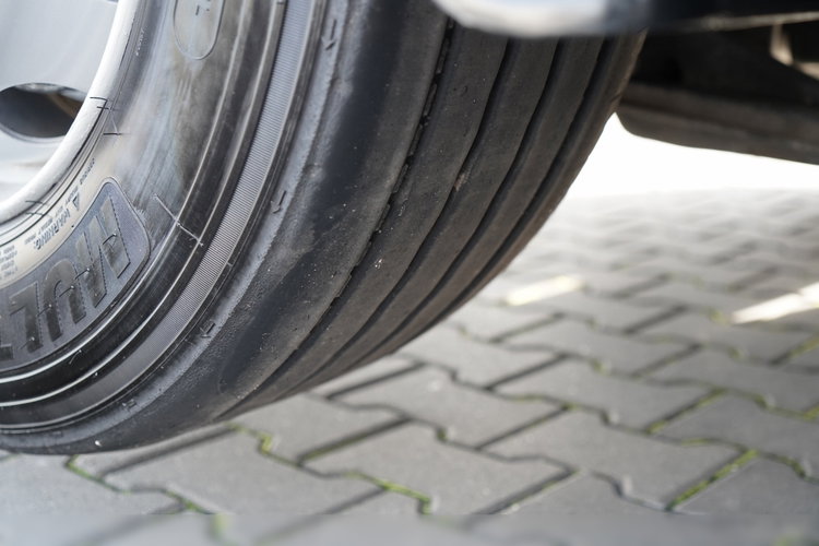 Volvo FH 460 / SOLÓWKA /  6X2 / I-SAVE / KLIMA POSTOJOWA   / OŚ PODNOSZONA SKRĘTNA / WIELTON zdjęcie 17