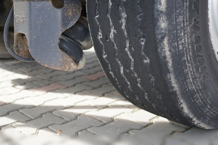 Wielton / WYWROTKA / 24 M3 /  ALUMINIOWA / OŚ PODNOSZONA / OSIE SAF / PO KONTRAKCIE SERWISOWYM zdjęcie 16