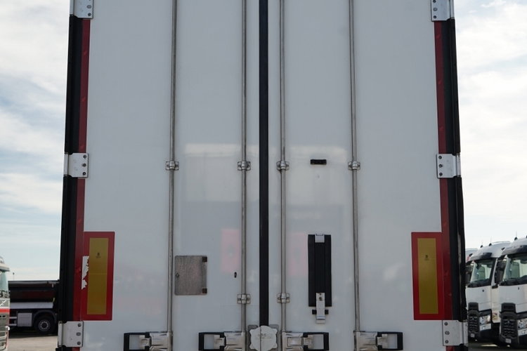 SCHMITZ / CHŁODNIA / THERMO KING SLX 400 / HAKÓWKA / OŚ PODNOSZONA / KOSZ NA PALETY zdjęcie 12
