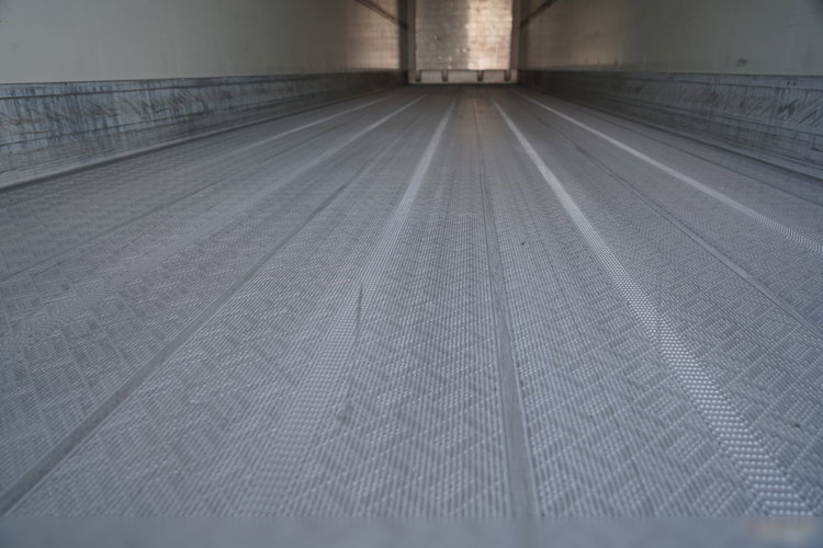 SCHMITZ / CHŁODNIA / THERMO KING SLX 400 / HAKÓWKA / OŚ PODNOSZONA / KOSZ NA PALETY zdjęcie 19