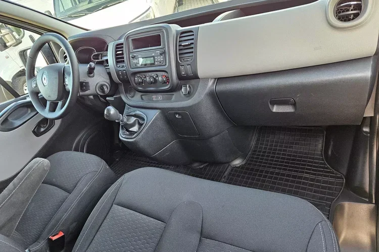 Renault Trafic L2H1 39999zł NETTO 1.6dCi/125KM zdjęcie 25