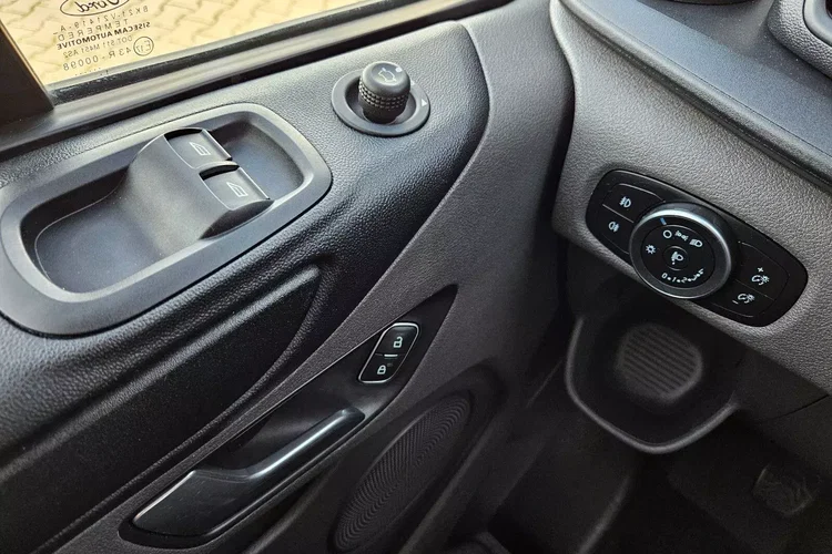 Ford transit-custom L2H1 69900zł NETTO 2.0TdCi/170KM zdjęcie 20