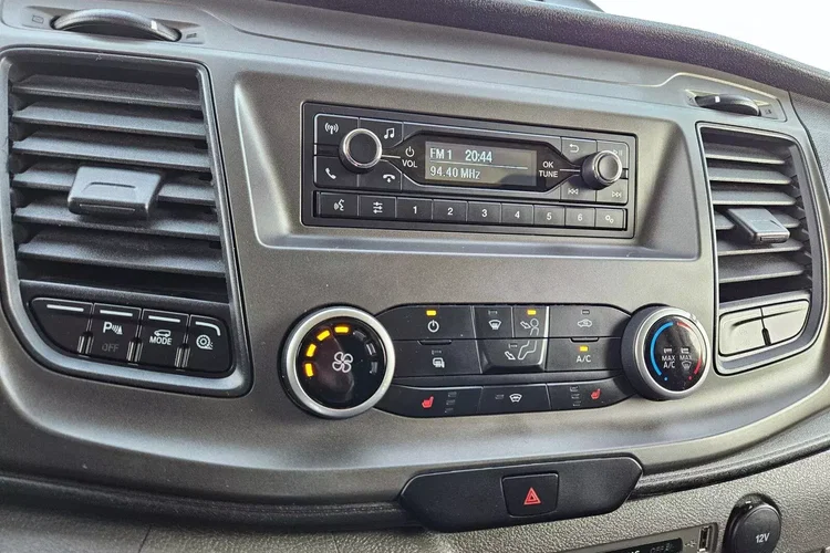 Ford transit-custom L2H1 69900zł NETTO 2.0TdCi/170KM zdjęcie 28