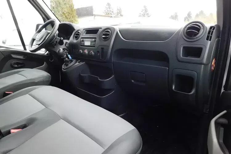 Renault Master zdjęcie 9