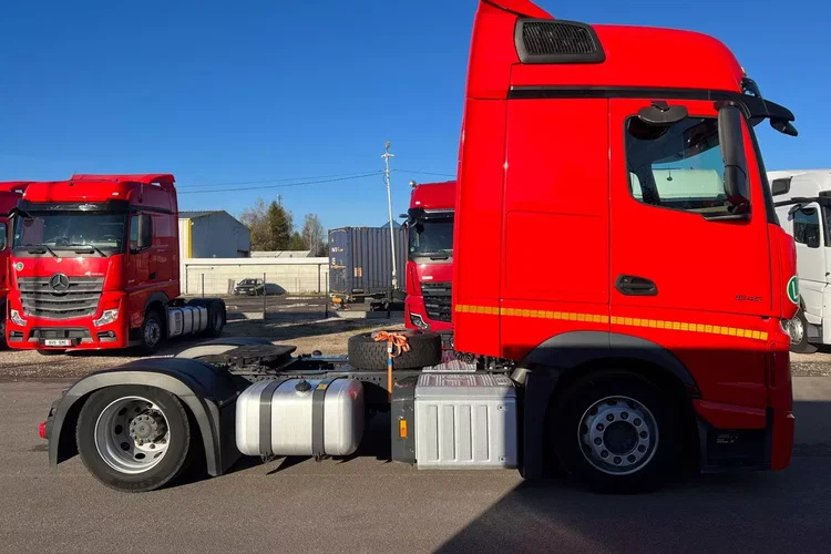Mercedes ACTROS L prokontraktowy zdjęcie 26