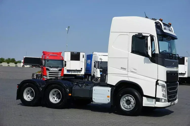 Volvo FH 16 / 650 / EURO 6 / ACC / 6 X 4 / RETARDER / HYDRAULIKA zdjęcie 4