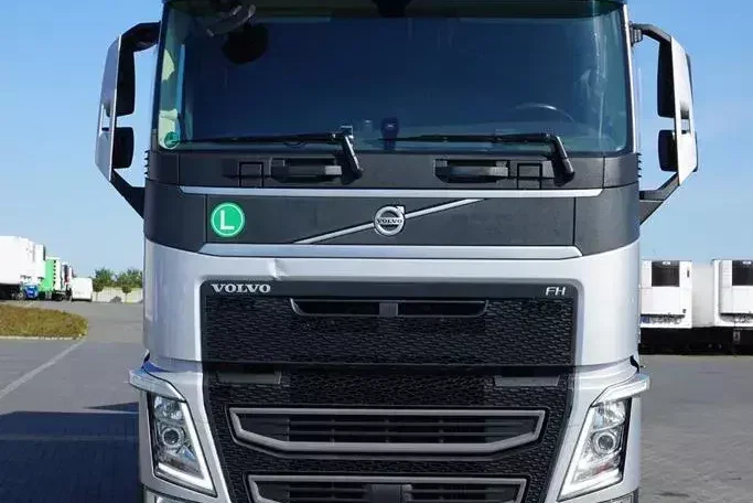Volvo FH / 460 / ACC / E 6 / ZESTAW PRZEJAZDOWY / KONTENER / 37 PALET zdjęcie 15