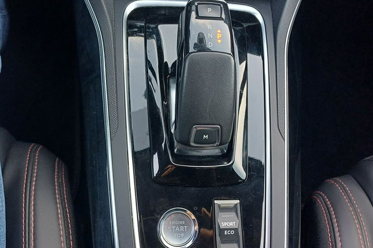 Peugeot 308 GT Line Automat 130 KM Przebieg: 92.880 km zdjęcie 21