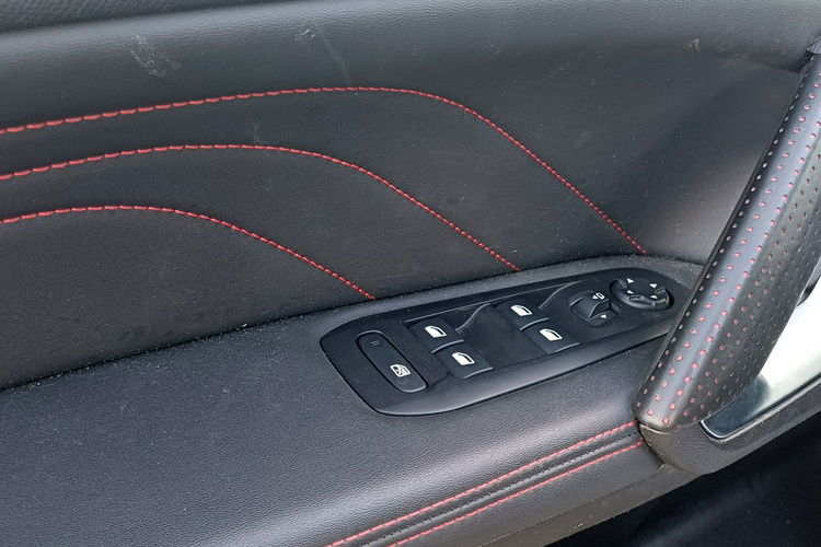 Peugeot 308 GT Line Automat 130 KM Przebieg: 92.880 km zdjęcie 24