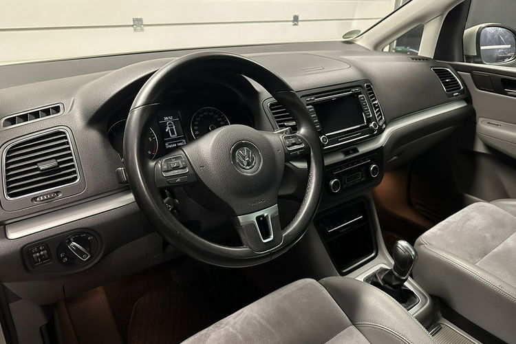 Volkswagen Sharan VW Sharan 2.0 TDI DSG Navi Kamera Tempomat Panorama Rej PL Gwarancja zdjęcie 7