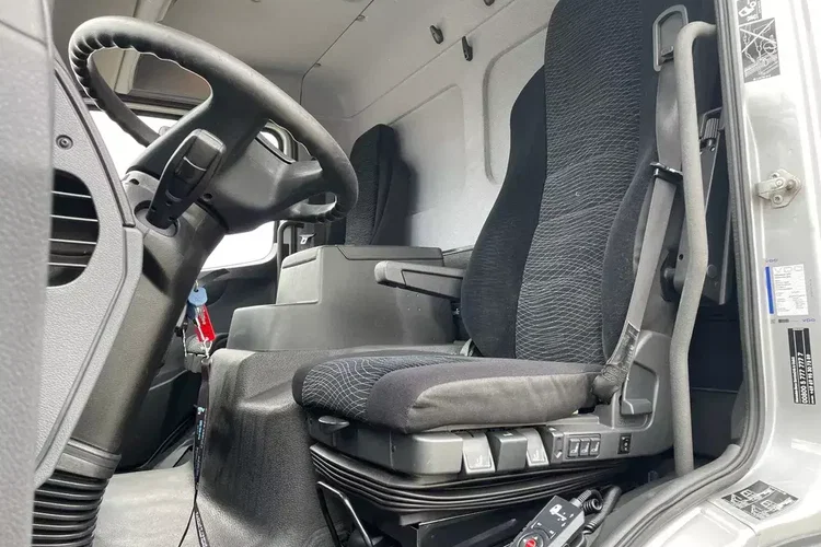 Mercedes ATEGO 818 KLIMA, WEBASTO zdjęcie 8