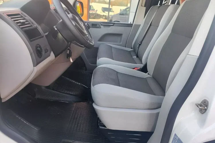 Volkswagen Transporter zdjęcie 11
