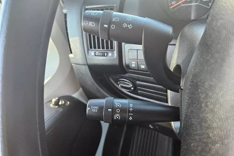 Citroen Jumper DoKa 79999zł NETTO 2.2HDi/140KM zdjęcie 18