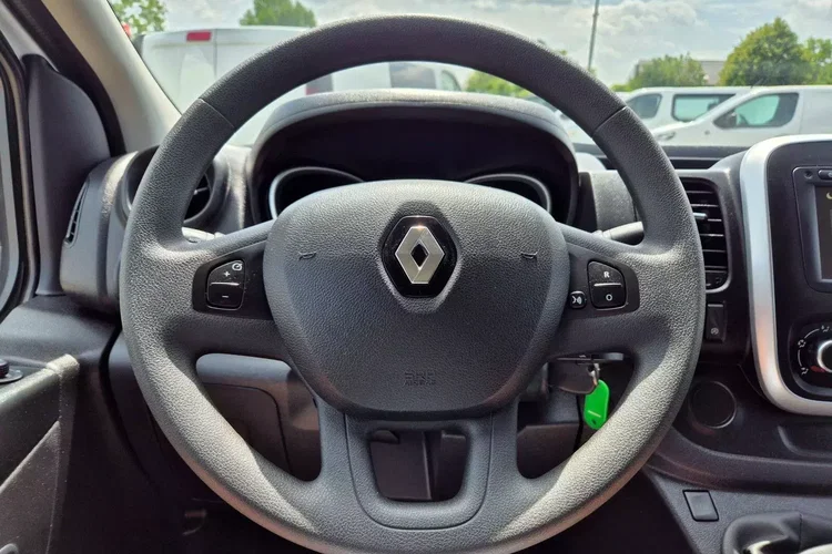 Renault Trafic L2H1 89999zł NETTO Brygadówka 6 osób 2.0dCi/120KM zdjęcie 17