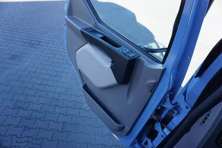 DAF LF / 260 / ACC / EURO 6 / CHŁODNIA + WINDA / MULTITEMPERATURA / 18 PALET zdjęcie 36