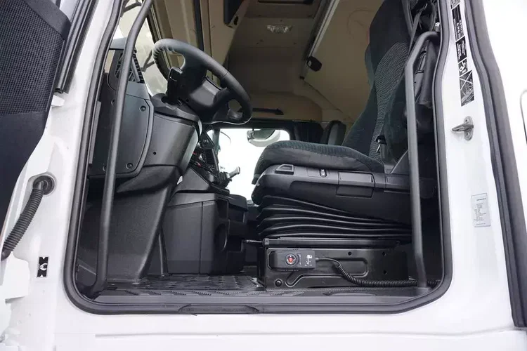 Mercedes ACTROS / 2546 / EURO 6 / ACC / PUSHER / DMC 68 000 KG zdjęcie 25