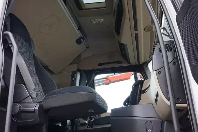 Mercedes ACTROS / 2546 / EURO 6 / ACC / PUSHER / DMC 68 000 KG zdjęcie 8