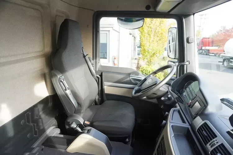 MAN TGL 12.220 / Firanka 19 EPAL / 140 tys. km zdjęcie 27