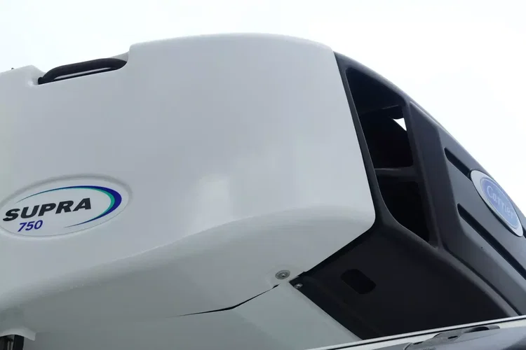 DAF CF 370 / 6x2 / CHŁODNIA 8.25 + WINDA / EURO 6 / 330 TYS KM / zdjęcie 12