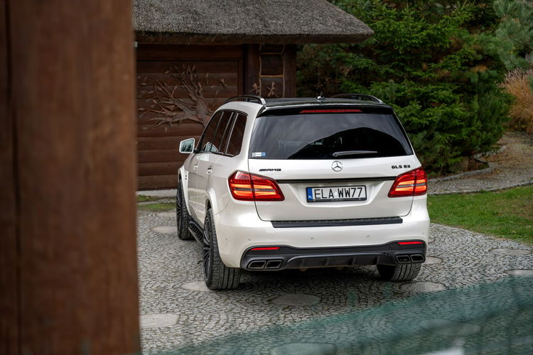 Mercedes GLS Klasa 63 AMG / 5.5 V8 585KM / Oryginał / 2kpl kół / Japonia / Bezwypadkowy zdjęcie 32