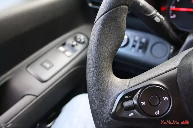 Opel Combo zdjęcie 31