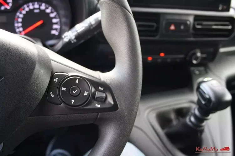 Opel Combo zdjęcie 32