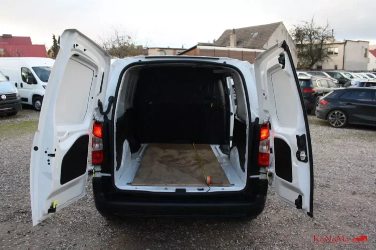 Opel Combo zdjęcie 9