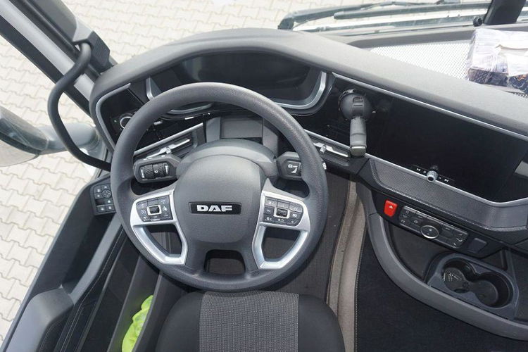 DAF XF 480 FT zdjęcie 6