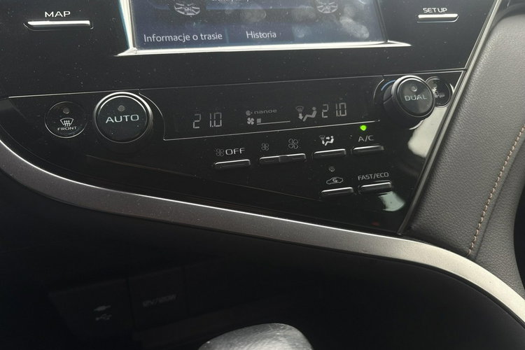 Toyota Camry 2.5 HSD 218KM COMFORT, salon Polska, gwarancja zdjęcie 18