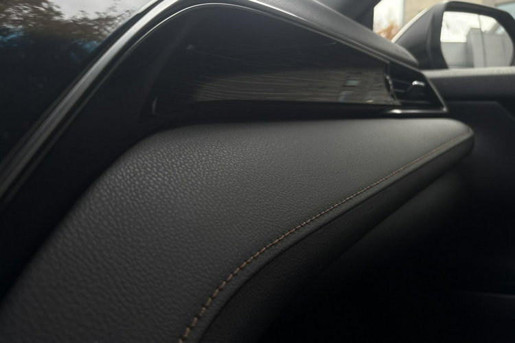 Toyota Camry 2.5 HSD 218KM COMFORT, salon Polska, gwarancja zdjęcie 23