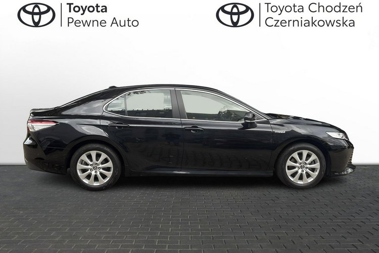Toyota Camry 2.5 HSD 218KM COMFORT, salon Polska, gwarancja zdjęcie 7