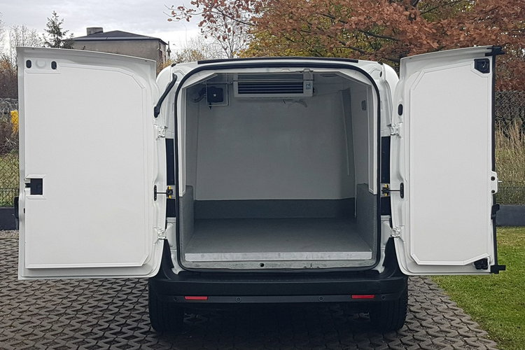 Fiat Doblo MAXI CHŁODNIA MROŻNIA IZOTERMA GRZANIE AGREGAT ZANOTTI DŁUGI L2H1 AC zdjęcie 5