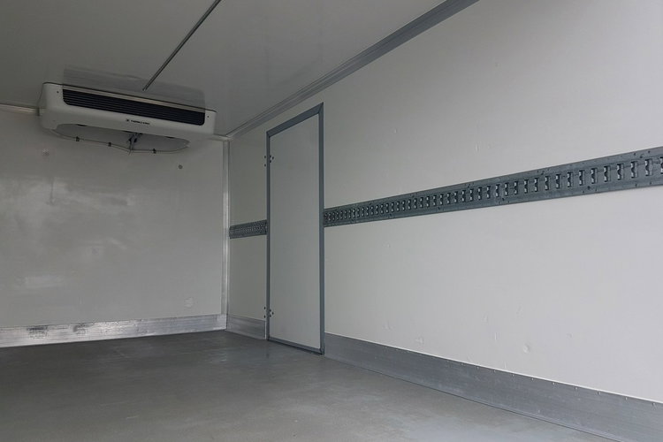 Renault Master 8EP CHŁODNIA MROŹNIA 4.22x2.11x2.02 IZOTERMA AGREGAT THERMO KING V-500 zdjęcie 25