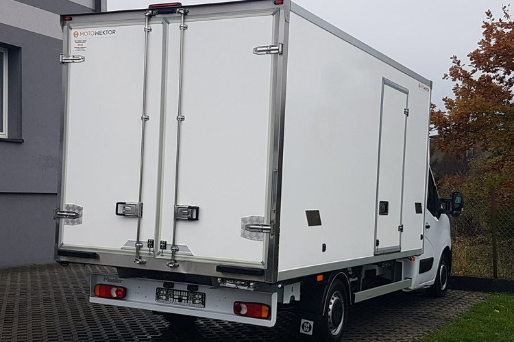 Renault Master 8EP CHŁODNIA MROŹNIA 4.22x2.11x2.02 IZOTERMA AGREGAT THERMO KING V-500 zdjęcie 4