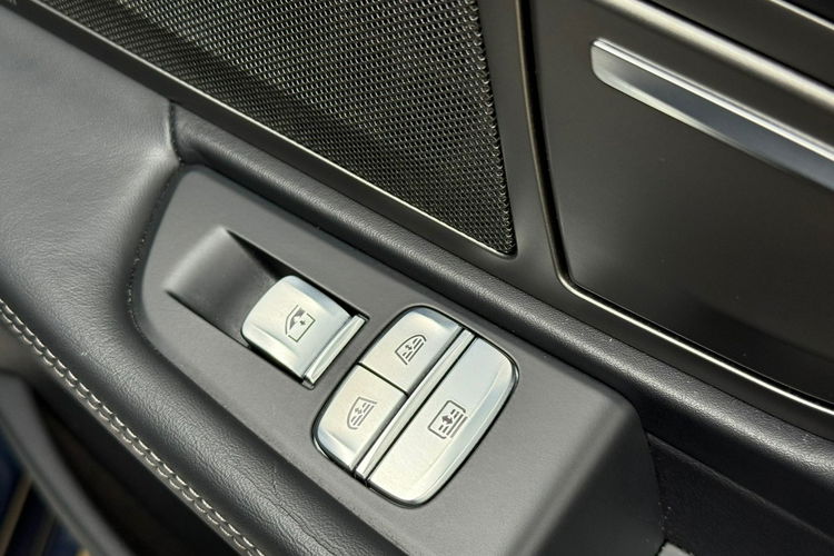 BMW 750 Faktura VAT 23% 750I X-drive High Executive zdjęcie 26