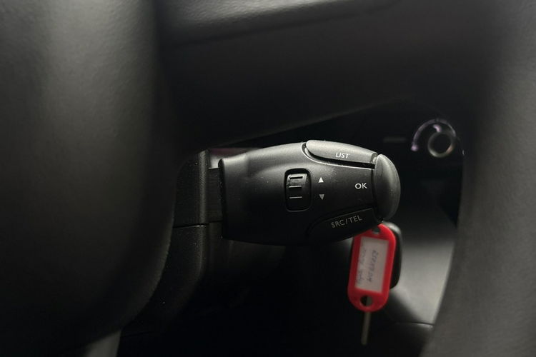 Toyota Proace City Verso 1.5 D-4D 102KM Combi zdjęcie 23