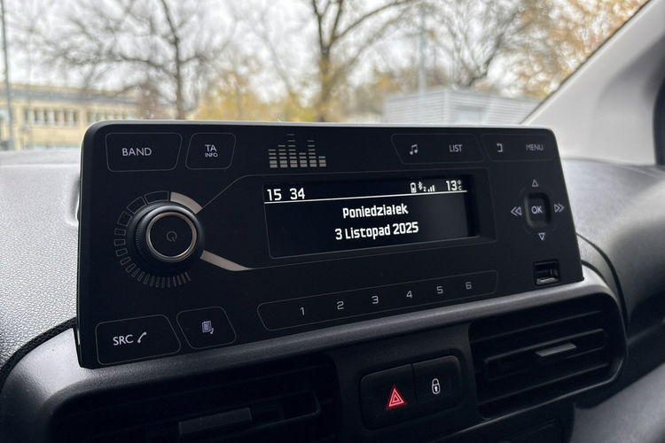 Toyota Proace City Verso 1.5 D-4D 102KM Combi zdjęcie 28