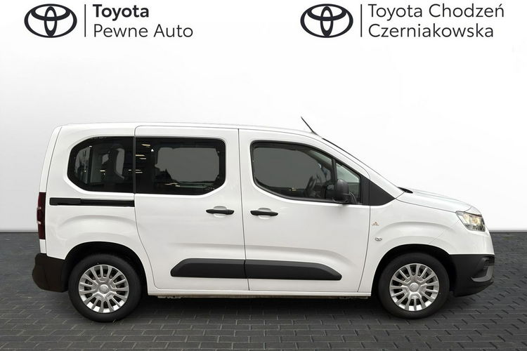 Toyota Proace City Verso 1.5 D-4D 102KM Combi zdjęcie 6