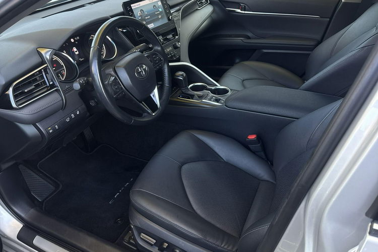 Toyota Camry 2.5 HSD 218KM EXECUTIVE, gwarancja, FV23% zdjęcie 10