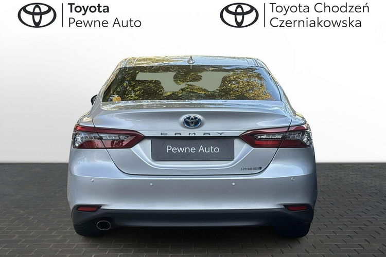 Toyota Camry 2.5 HSD 218KM EXECUTIVE, gwarancja, FV23% zdjęcie 4